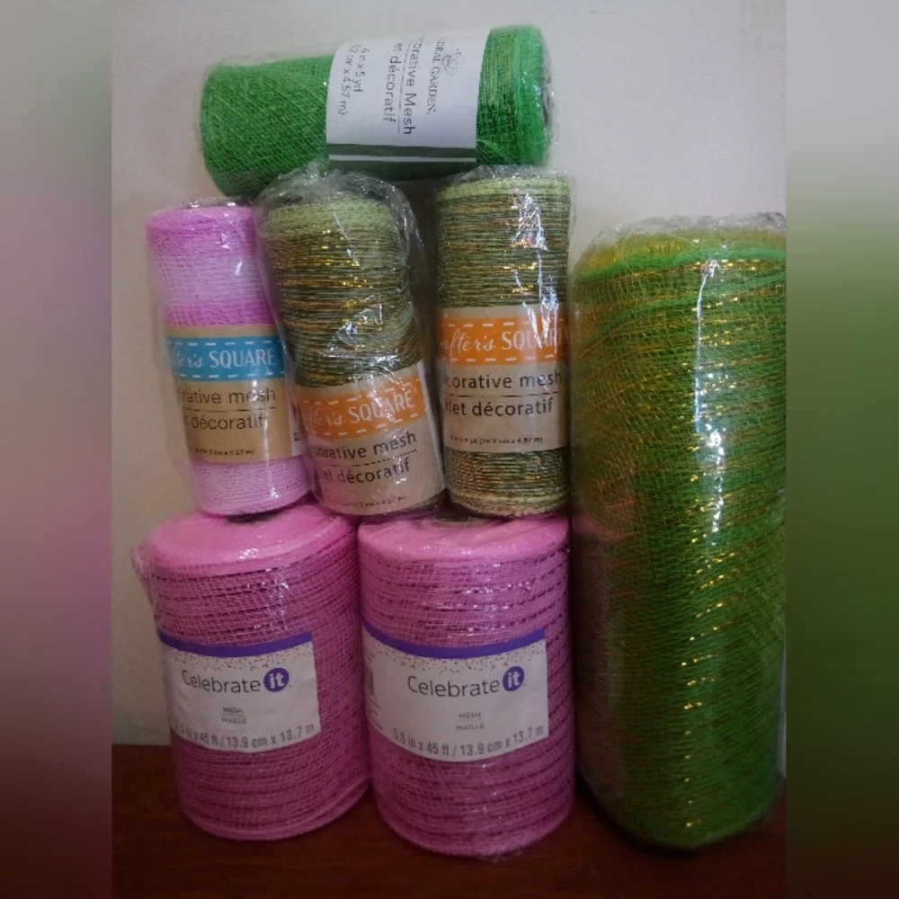 Lot Of Decorative Mesh Wreaths Crafts